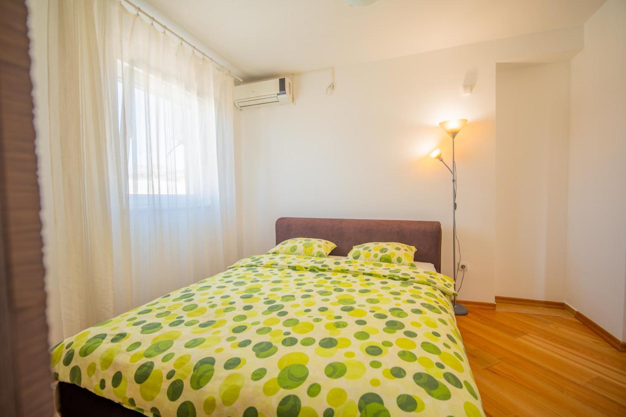 Apartman Centar ติวัต ภายนอก รูปภาพ