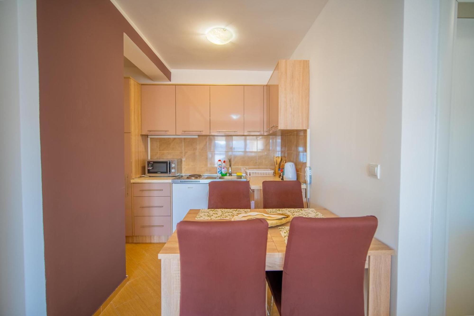 Apartman Centar ติวัต ภายนอก รูปภาพ