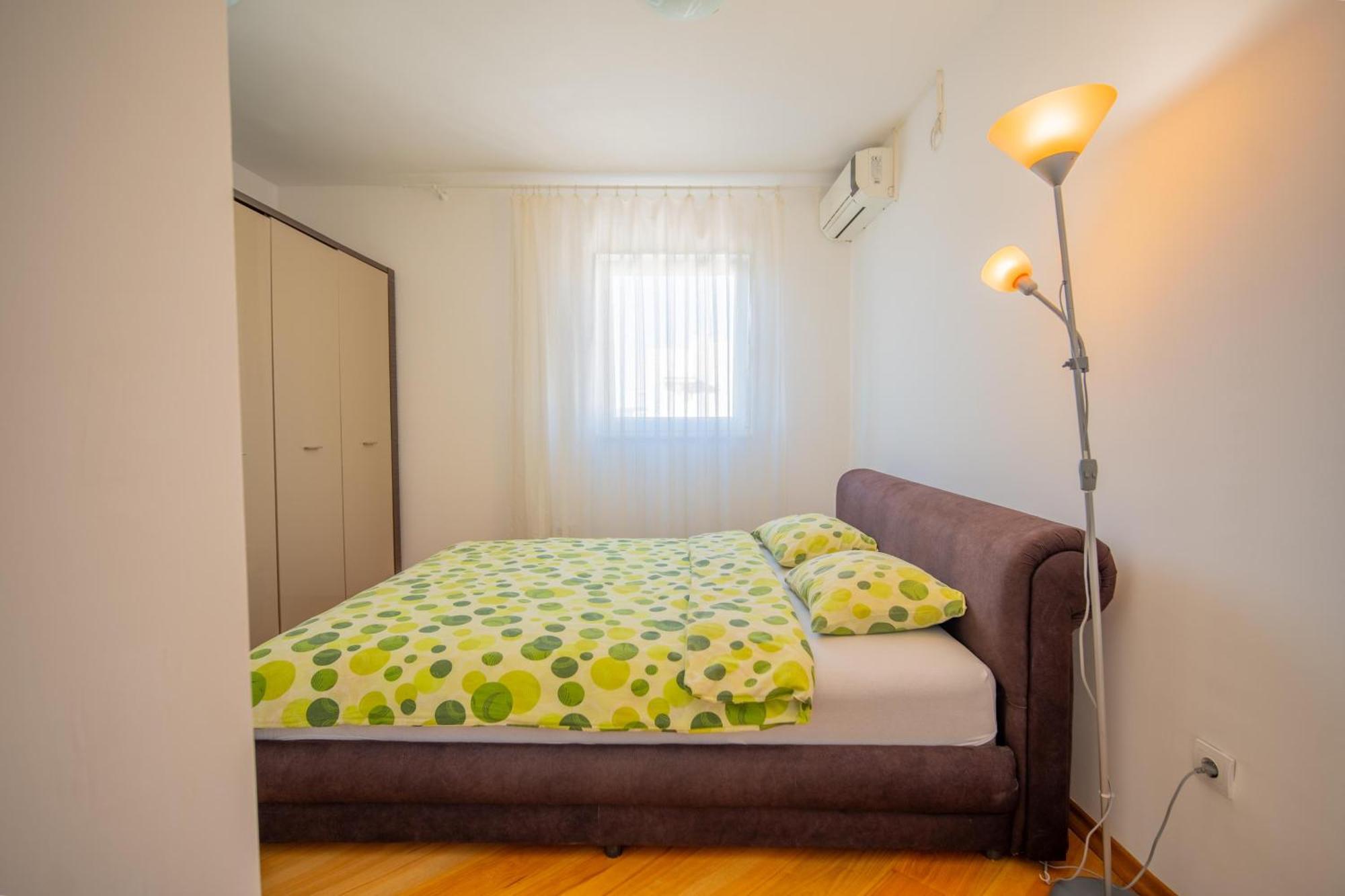 Apartman Centar ติวัต ภายนอก รูปภาพ